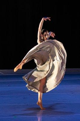 Karina Cardella in Garrett Ammon's "The Sandman" with Gas Pops. Costume Design by Kelly Gregson. Photo by Martha Wirth 2020.