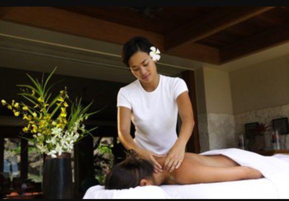 When it comes to massages, we prefer the Asian style, it's gental and also stress-relieving.