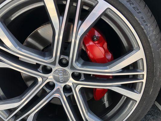 Audi caliper refinishing