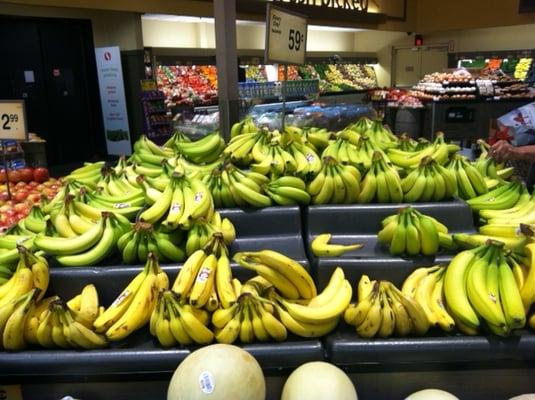 They always carry a good selection of bananas.