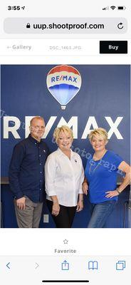 RE/MAX Cobblestone Owners Andrew Scott & Gail Scott and agent Amy Voelker.