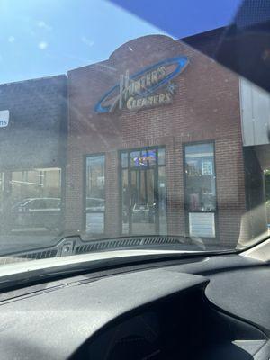 Hunter's Cleaners