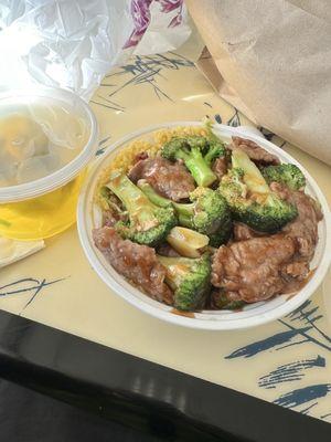 Beef with broccoli lunch special