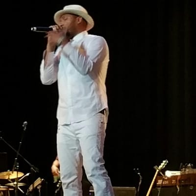 Lyfe Jennings performing at Symphony Hall Sickle Cell Benefit concert with Angie Stone, Sunshine Avery & Bilal. 4/25/15