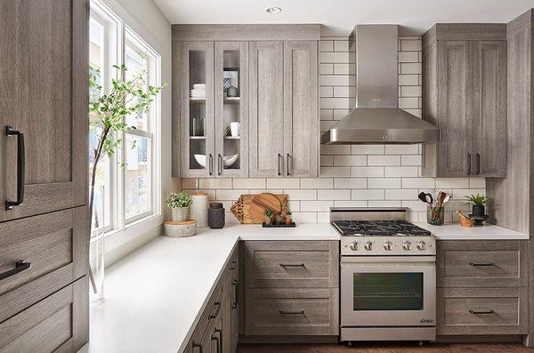 Looking to remodel your kitchen? Indy Home Design Center will make sure you safe, get great service and has an amazing selection! #kitchen