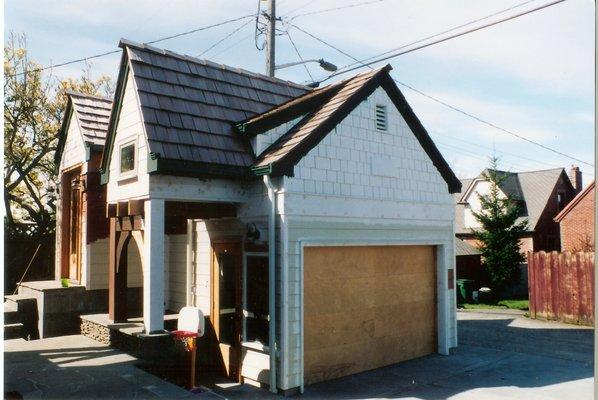 Ballard Backyard Cottage and Garage