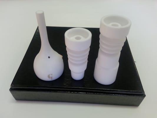 Wonderful ceramic domeless nails.