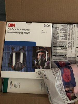 3M full face respirator with p100 filters