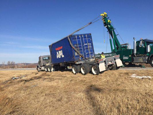 truck towing in Tucson Arizona