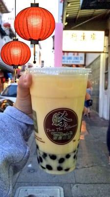 Mango milk tea