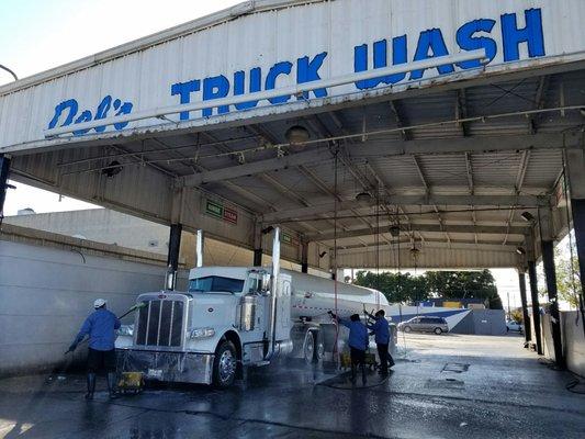 Great job washing my truck and trailer! A little over price.