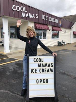 Cool Mamas is open every day!