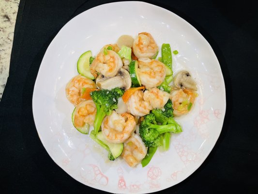 96. Shrimp with Mixed Vegetable