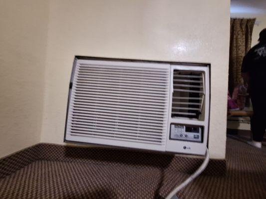 AC should be fixed and clean