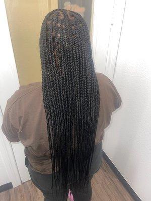 Knotless braids