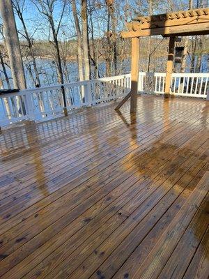 Transparent deck stain