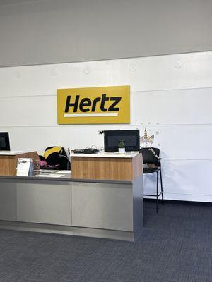 Hertz on Wall Street Midland, Texas