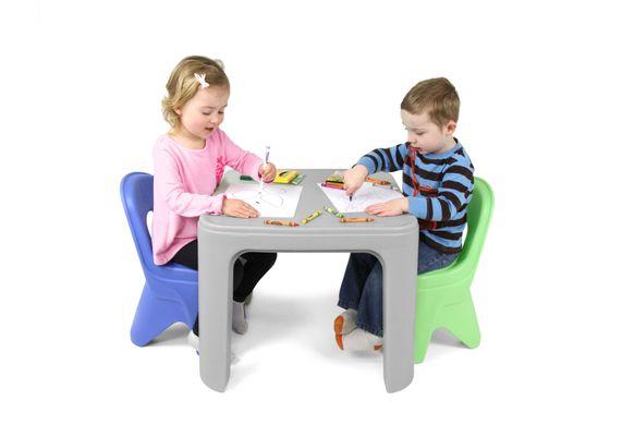 Simplay3 Kids Play Around Table and Two Chairs