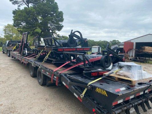 Farm Equipment-Full Truckloads 32-53ft trailers