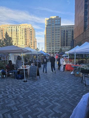 Crystal City Freshfarm Market