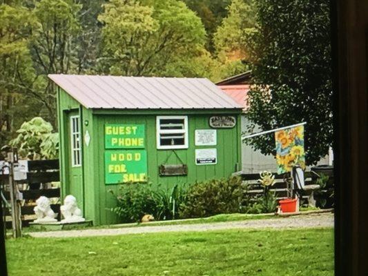 Little shack by the office and horse stalls