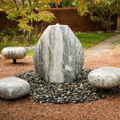 Pebble Fountain and Seats in green marble