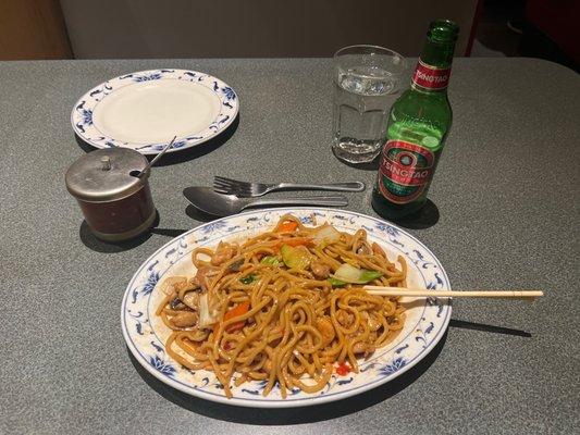 House Chow Mein