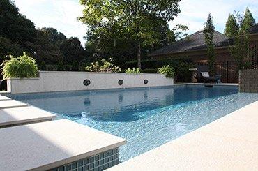 Dynamic Pools Spas & Patios