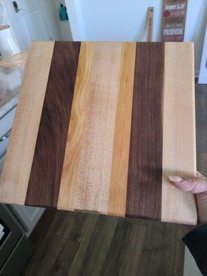 Wood cutting board