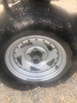 Flat shredded tire