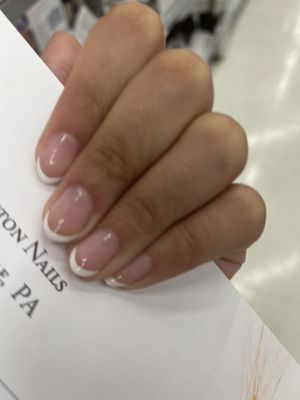 A French manicure