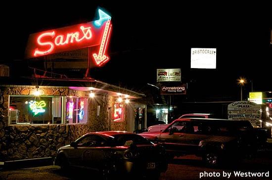 Sam's Bar & Lounge