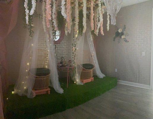 Skinpsychful's Enchanted VSteam room