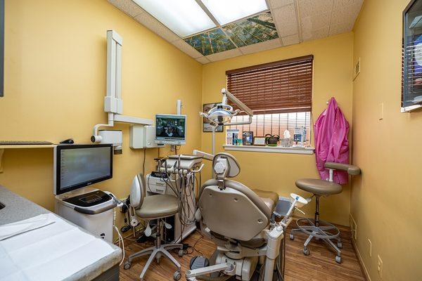 Dental chair at Bethesda dentist Schlobohm Dental Cord H. Schlobohm D.M.D.