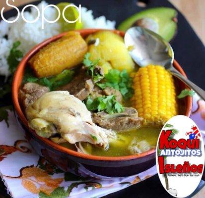 Sopa (option de pollo o res) / Soup (option of chicken or beef)