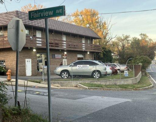 Corner of Fairview Ave. & Washington Blvd. Store front