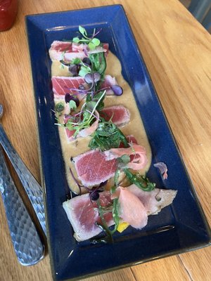 Ahi tuna