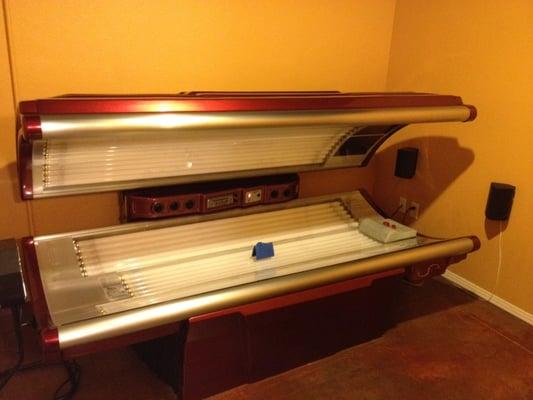 Tan America Del Ray 12 Minute Tanning Bed