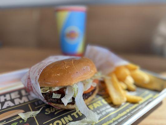 Fat burger Combo with Fat Fries and Large drink (for $0.50 more)