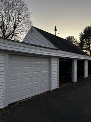 Recent vinyl siding job on garage in Farmington, CT