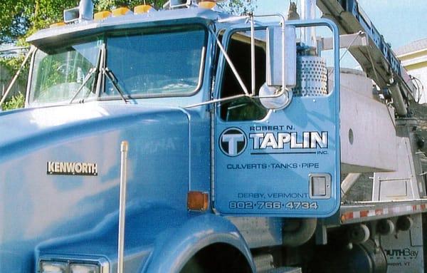 A supplier of septic & drainage systems, portable restroom rentals and self storage in Vermont's Northeast, Robert N. Taplin, Inc. delivers.