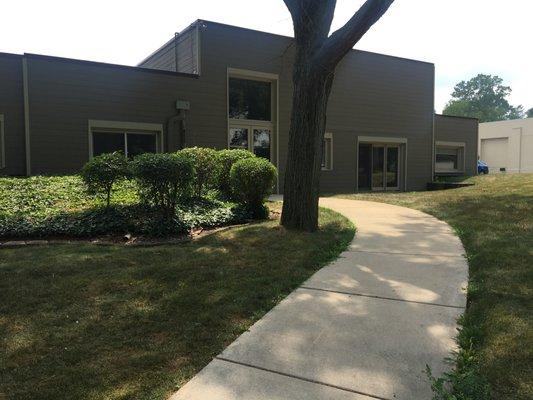 Front entrance of Roots Work Therapy in Elm Grove