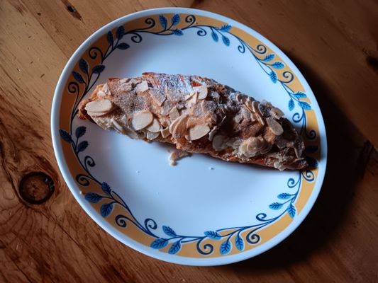 Almond croissant