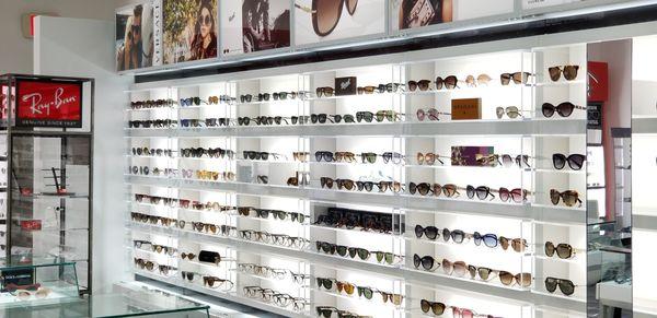 Best selection on designer frames and sunglasses