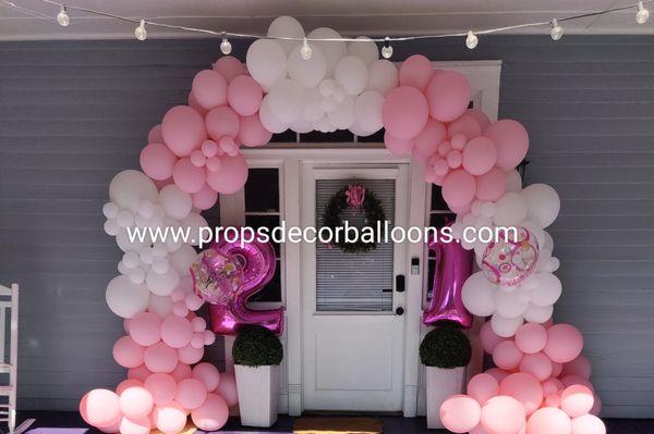 Organic balloon arch for your home