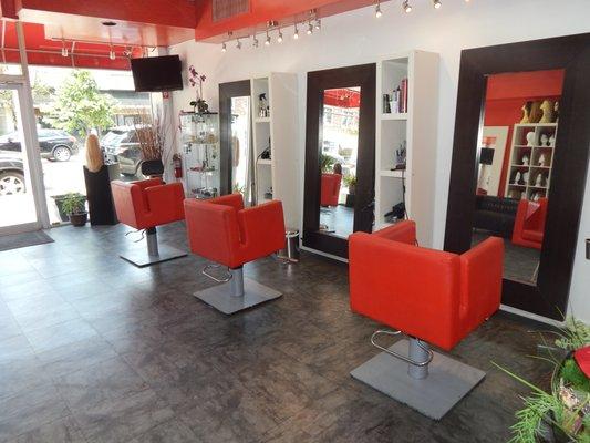 Le Rouge Salon & Wig Store