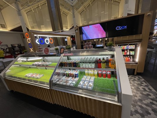 Display case - Inside Newport Mall food court