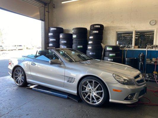 Mercedes Benz Upgraded to 20" Staggered Wheels & Tires