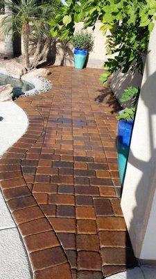 Penetrating wet look paver sealer