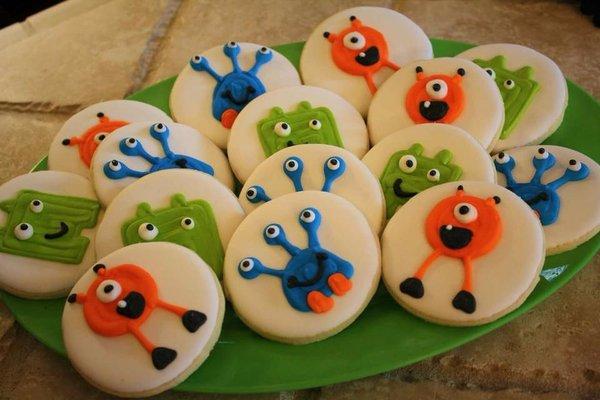 Perfect 1st Birthday Little Monster themed cookies. Thank you Cheri's Bakery!!